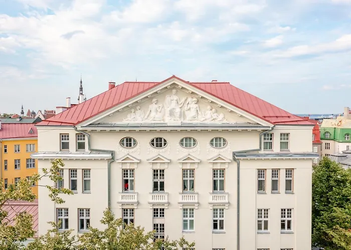 Old Town - Suur Karja * Tallin